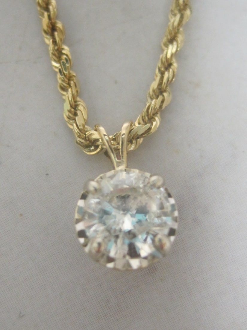 14k Gold 1.00 Carat Diamond Pendant Necklace appraised at $5,500 - 2