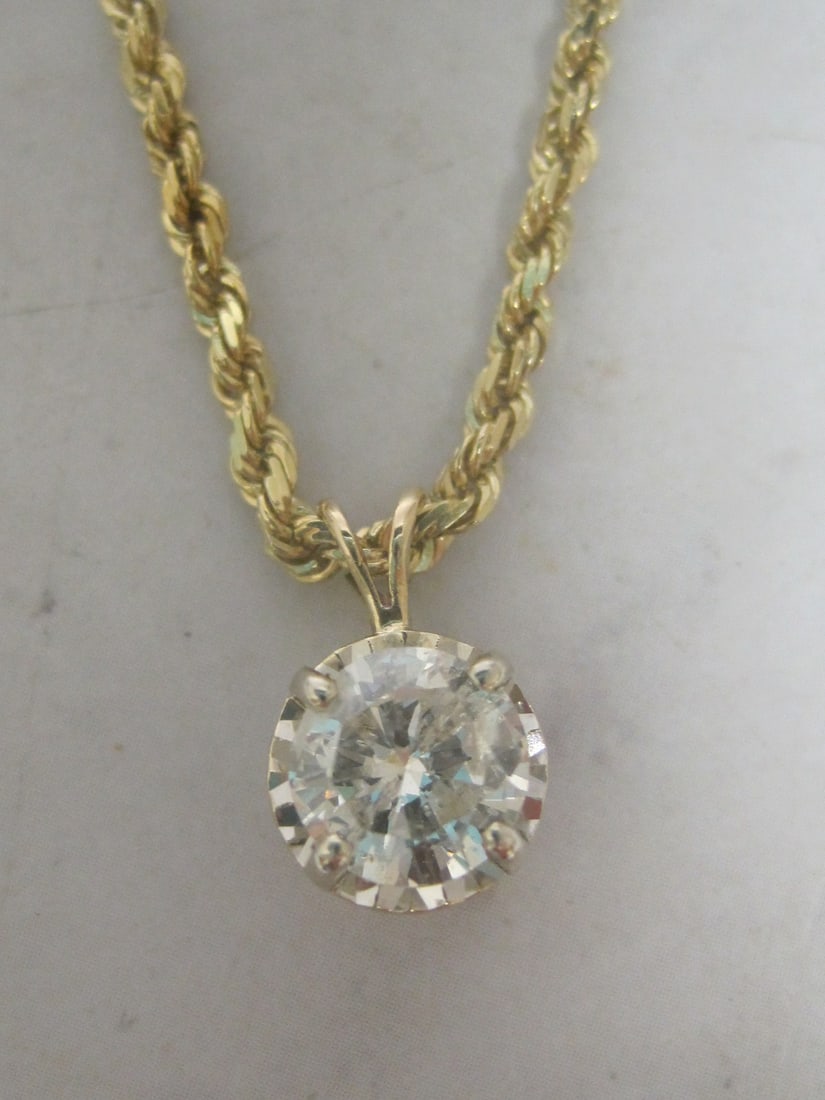 14k Gold 1.00 Carat Diamond Pendant Necklace appraised at $5,500 - 3