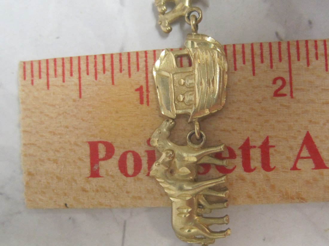7" 10k Gold Noah's Ark Bracelet - 7