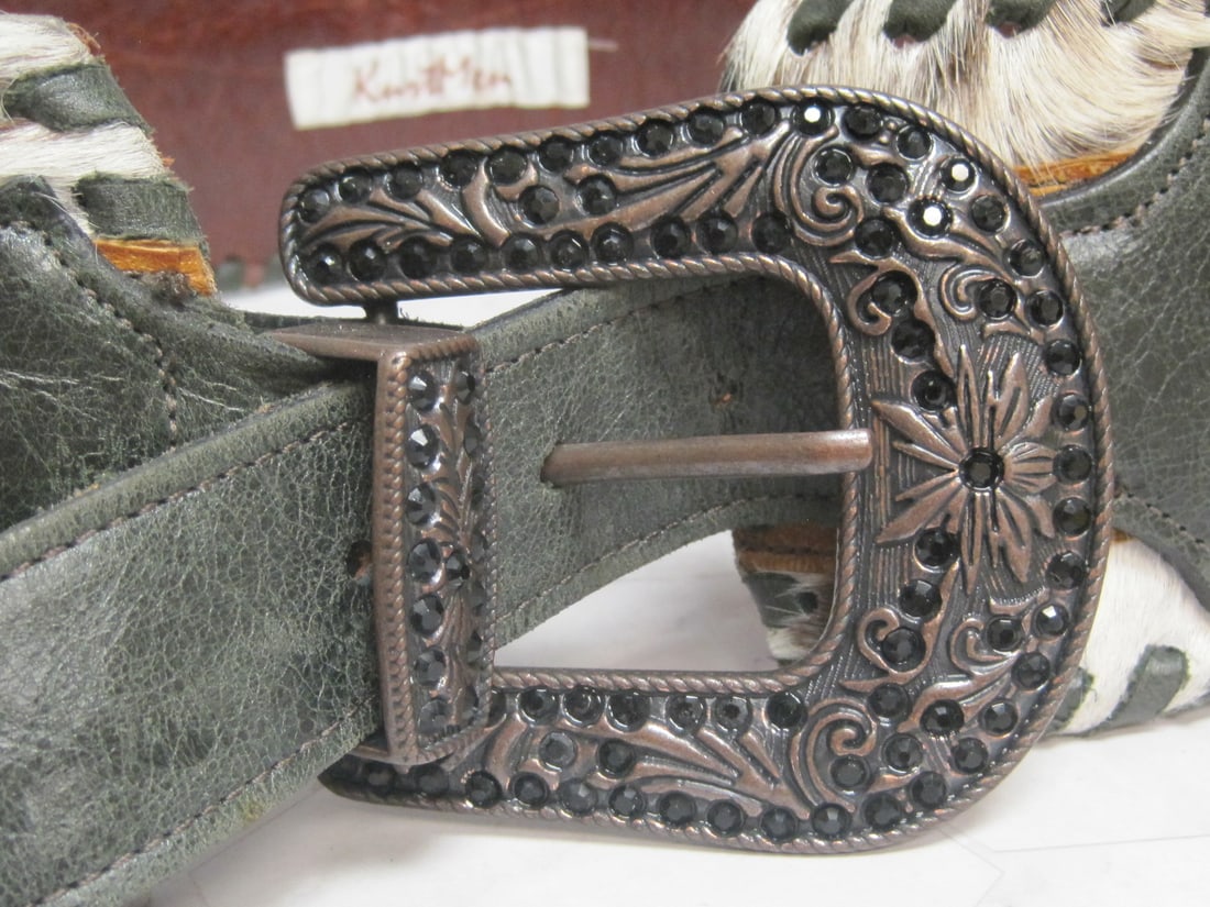 Kurtmen Cowhide Belt with Beadwork - 2