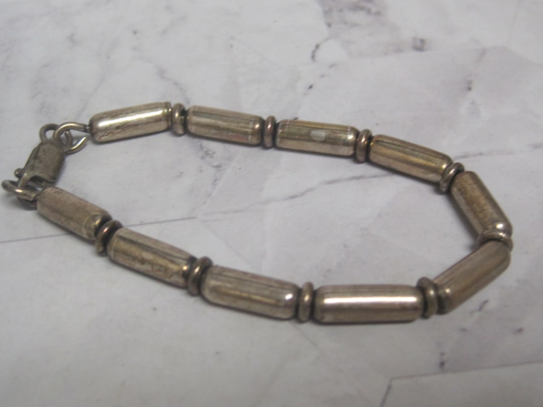 7" Sterling Silver Link Bracelet: Weighs 18.1 grams