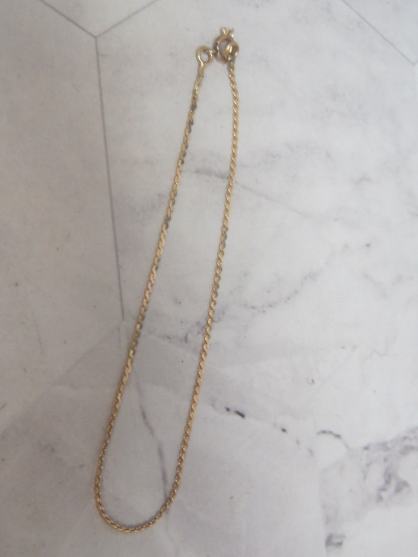 7" 14k Gold Bracelet: Weighs 1.1 grams