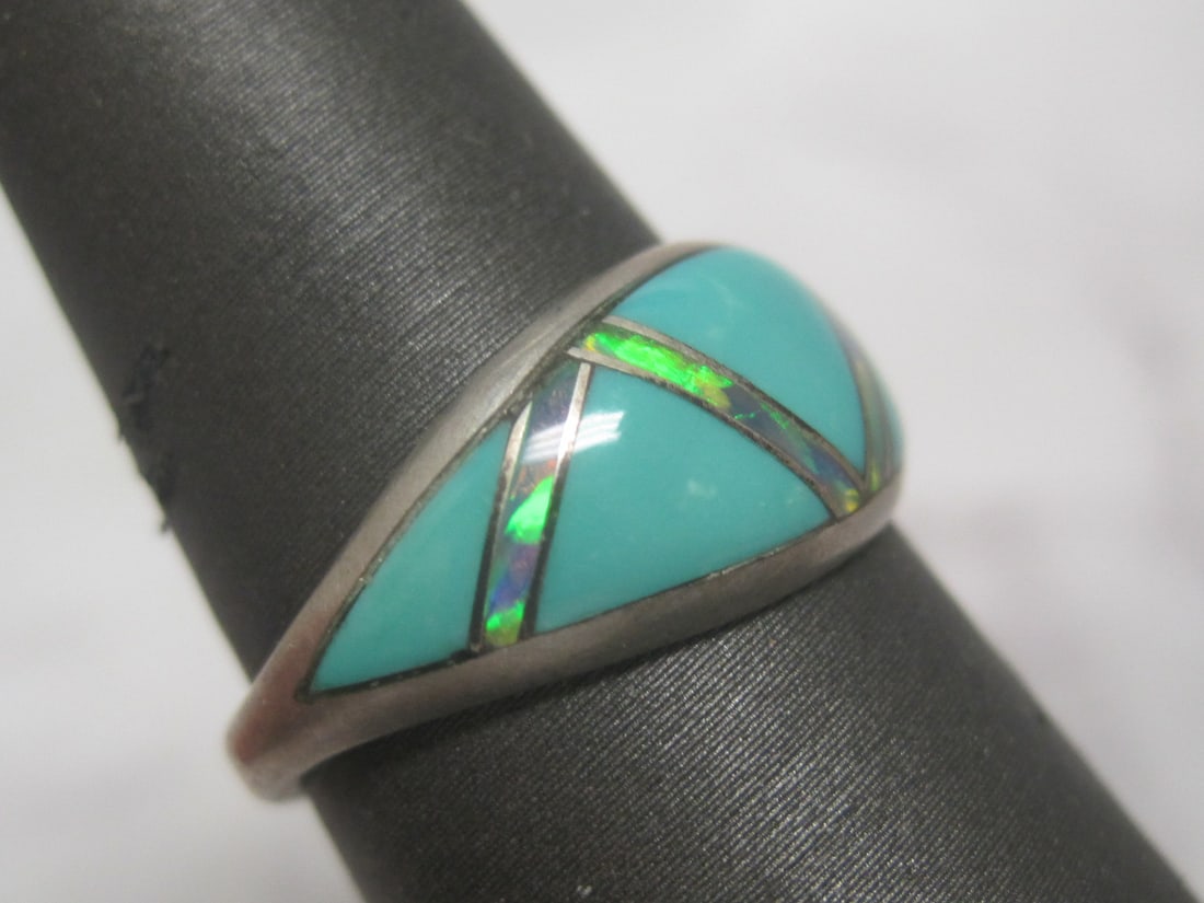 Sterling Silver Ring with Inlaid Turquoise & Mother of Pearl - 3