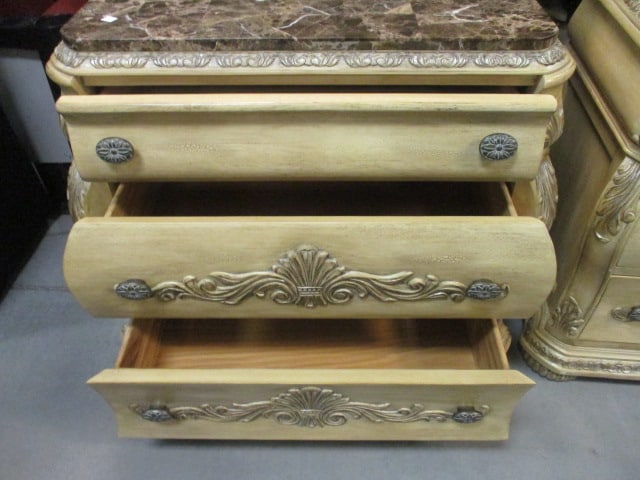 Schnadig Furniture Traditional Tuscan Style 3 Drawer Nightstand Chest - 4
