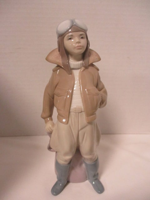 Lladro "Little Pilot" Figurine in Box - 3