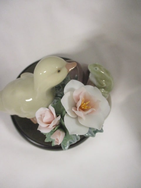 Lladro "How Are You?" Figurine in Box - 6