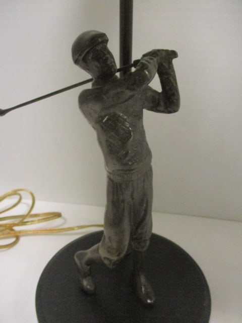 Figural Golfer w/Knickers Table Lamp - 2