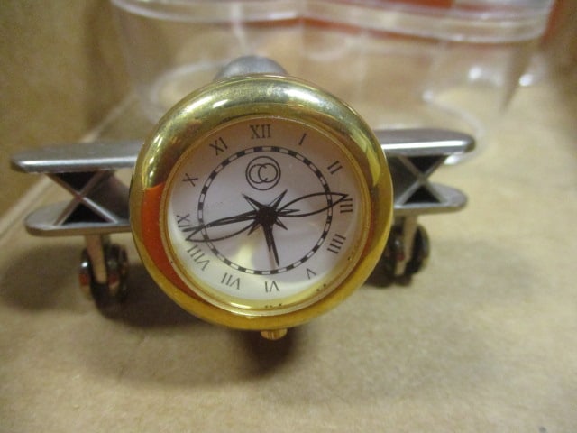 Plastic Airplane Candy Holder 6" & Airplane Desk Clock 2 1/2" - 2