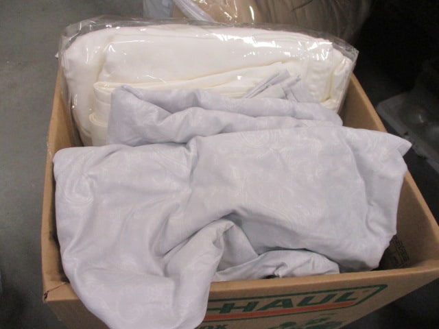 Sheets, Pillowcases & Pillow Cases Grouping: .