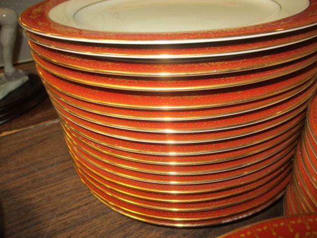 Noritake 'Goldhill' China Dinnerware Set (84 PCS) - 11