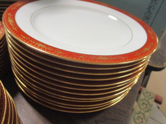 Noritake 'Goldhill' China Dinnerware Set (84 PCS) - 15
