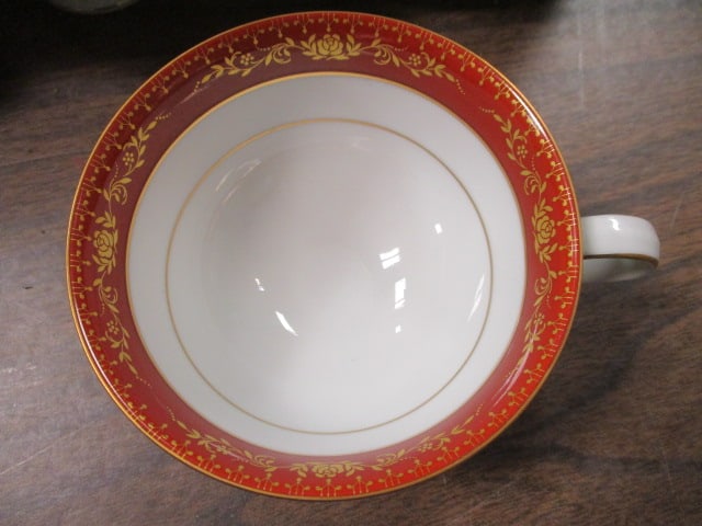 Noritake 'Goldhill' China Dinnerware Set (84 PCS) - 3