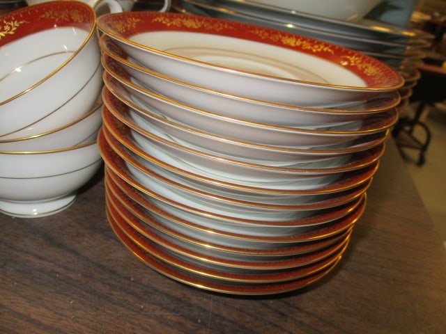 Noritake 'Goldhill' China Dinnerware Set (84 PCS) - 5