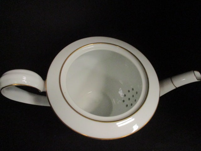 Noritake 'Goldhill' China 3 PC Tea Set - 10