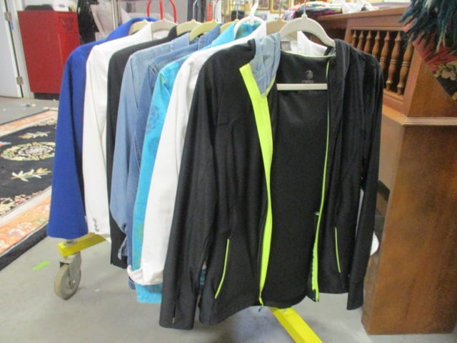 3 Ladies Blazers, Chico's Chambray Shirt, 3 Denim Jackets,: MPG Work Out Jacket (Small & Medium)