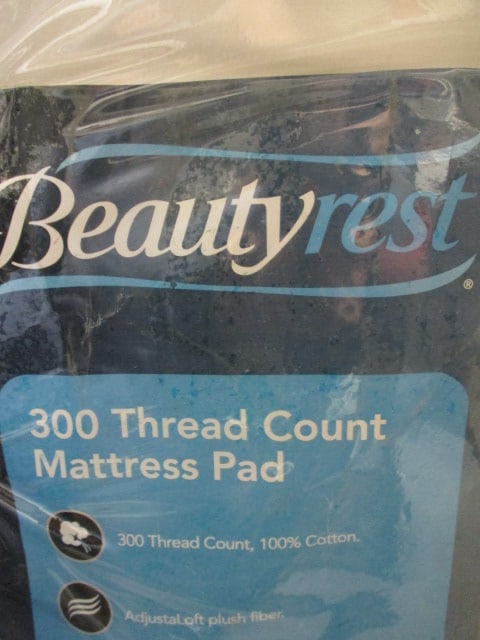 King Size Blankets Grouping - 6