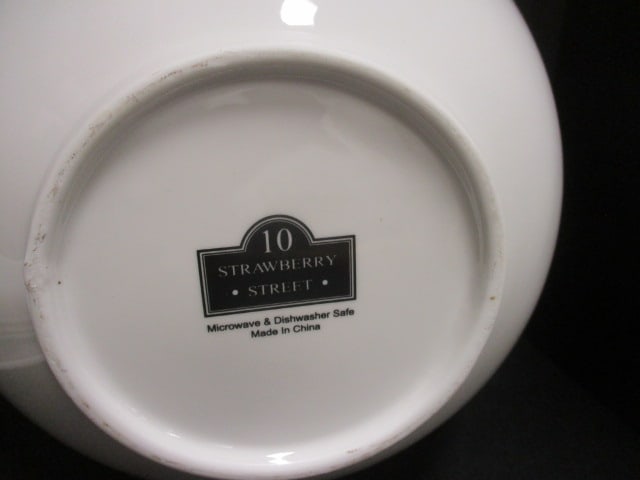 Strawberry Street Handled Bowl & Fitz/Floyd Platter & Dessert Dishes - 4