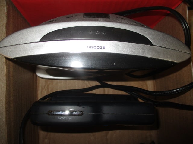 Sharp Alarm Clock & Sharper B/O Micro Sound Soother Alarm - 4