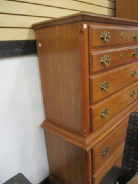 Kincaid Solid Oak 3 Over 2 Chest - 2