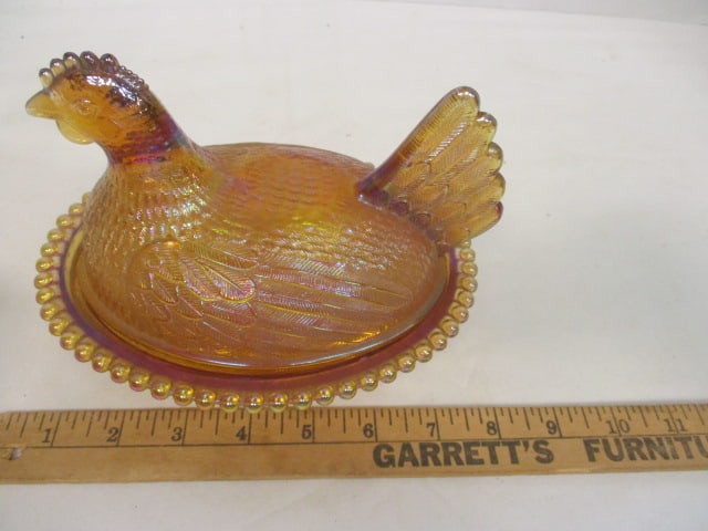 Marigold Irridescent Hen on Nest w/beaded edge - 7