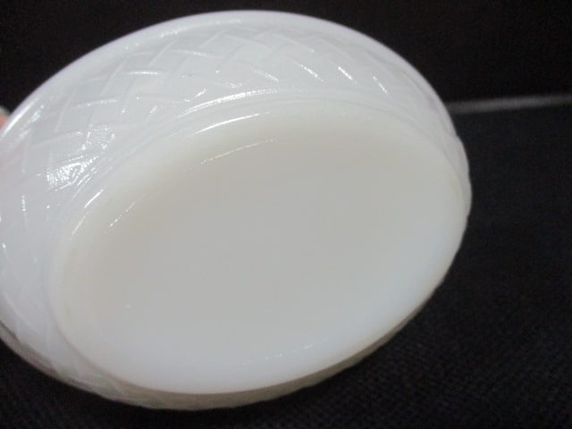 Clear Glass 7" Hen on Nest (cracked) & Milk Glass 4 1/2" Hen on Nest - 4