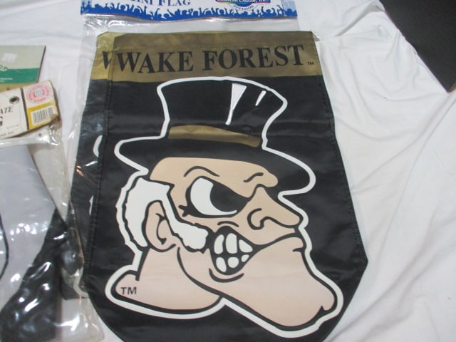 Wake Forest House & Garden Flags - 7
