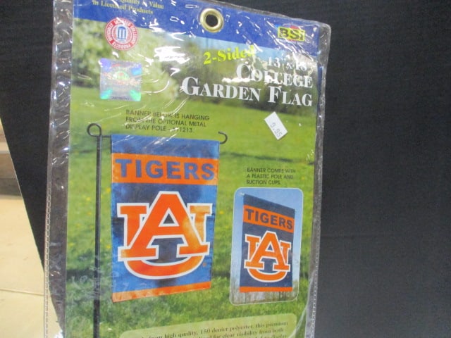 Oklahoma St. Garden Flag, Auburn Garden Flag & House Flag, & - 8