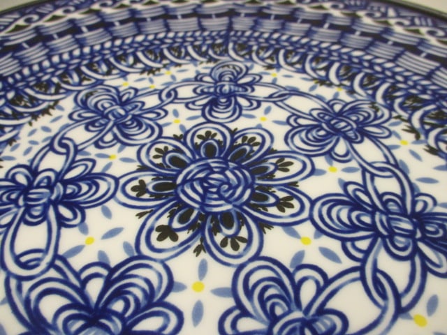 Temptations by Tara 12" Platter w/Metal Carrying Tray - 2