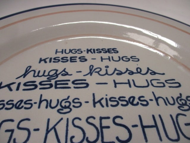 Louisville Stoneware 'Hugs & Kisses' Platter made in Kentucky - 2
