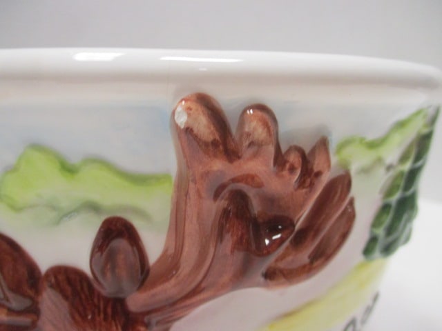 Harry & David Moose Munch Serving Bowl - 4