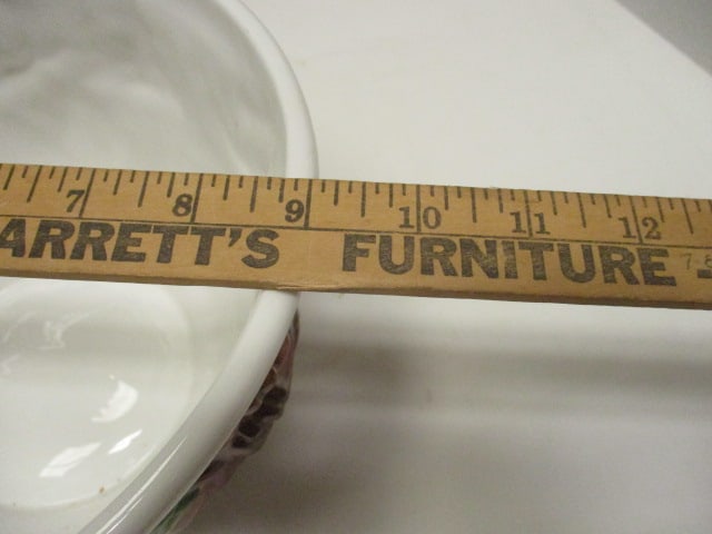 Harry & David Moose Munch Serving Bowl - 7