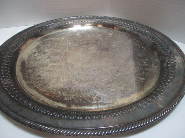 2 Silverplate Platters (14 1/2 & 15"), Pierced Edge Bowl 12" - 7