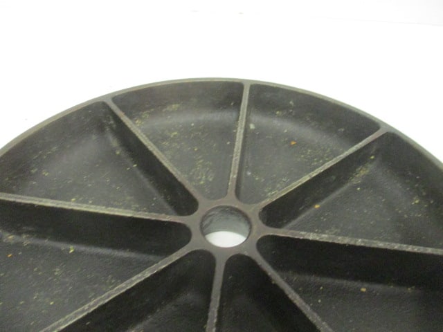Lodge Cast Iron Cornbread Skillet - 2
