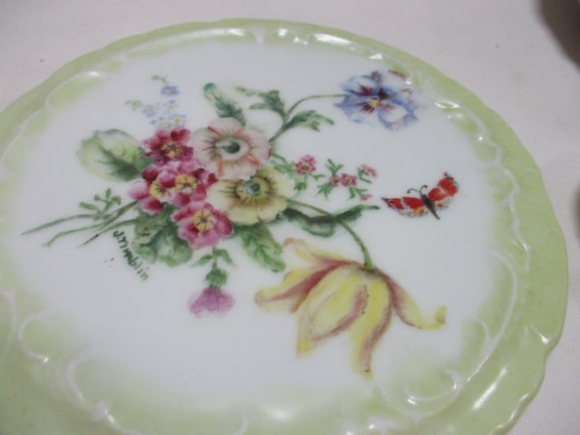 4 Vintage Trinket Dishes - 2