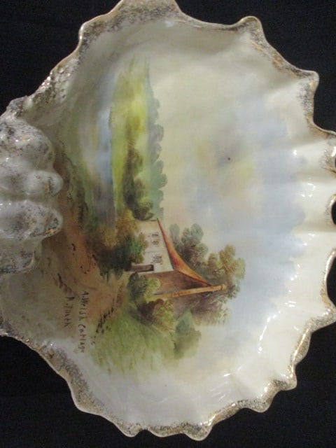 Circa 1894 Shell Form Handpainted Welsh Cottage Wall Hanger Signed by Artist - 2
