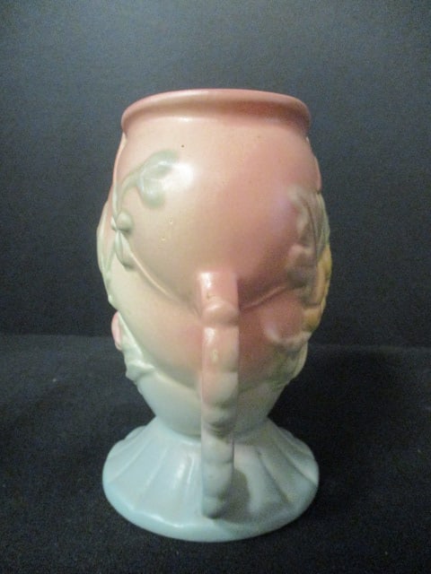 1940's Hull "Wildflower" Double Handle Vase - 3