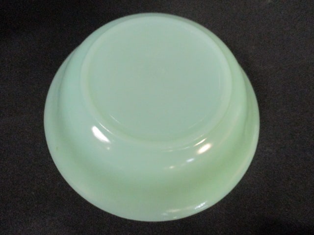 Six Vintage Fire King Jane Ray Jadeite Fruit Bowls - 4