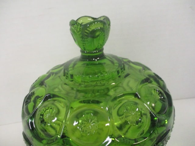 Midcentury L.E. Smith "Moon & Stars" Green Lidded Compote - 3