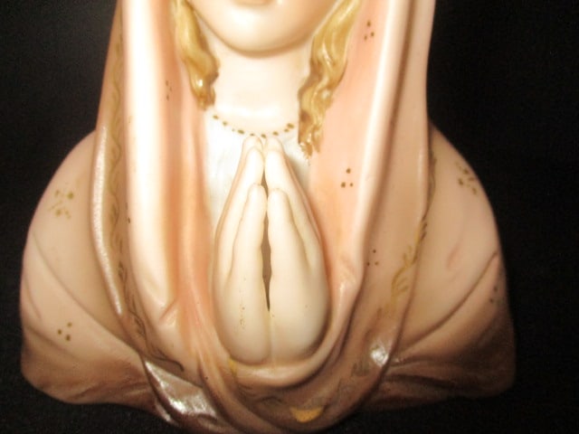 Vintage Baldwin Brass Cross and Norcrest Porcelain Virgin Mary Madonna Porcelain Figure - 3