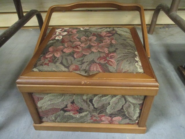 Old Sewing Box with Tapestry Insets (1 of 4)