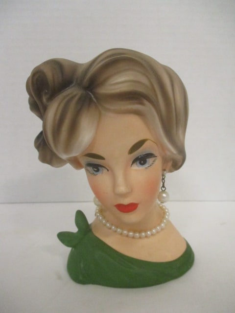 1950's NAPCO Head Vase: 5 1/2"h, #C7293, excellent condition, has original jewelry, has sticker on bottom