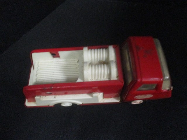 Old Metal Tonka Toy Fire Dept. Hose Truck and Ladder Truck - 3