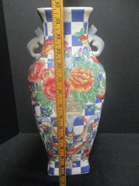 Tall Chinoiserie Design Handled Vase - 6
