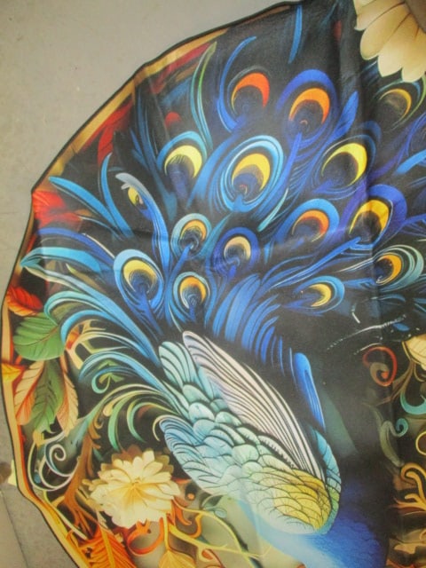 New Old Stock Colorful Peacock Rug - 3