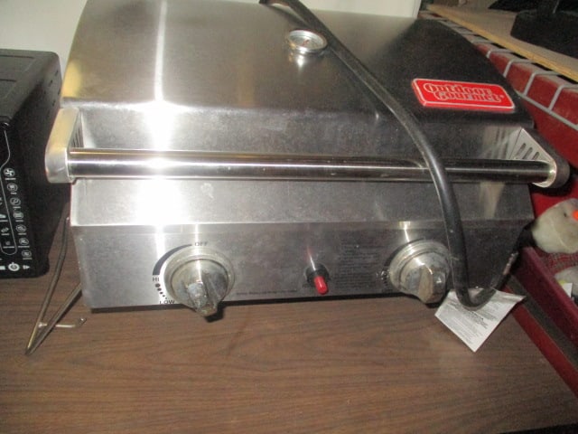 New Gourmet Stainless 2 Burner Table Top Gas Grill: 19" x 18" x 17", Local Pickup Only