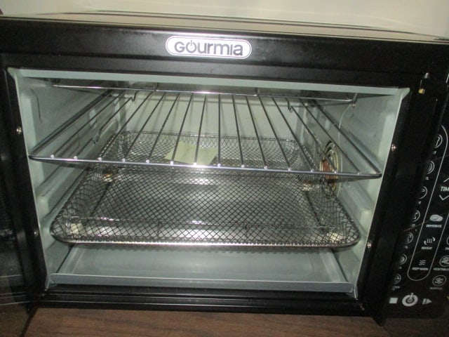 Gourmia Model GTF7460 Air Fryer - 2