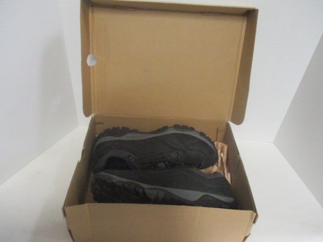New in Box Men's Size 13 Merrel "Moab Adventure" Shoes: .