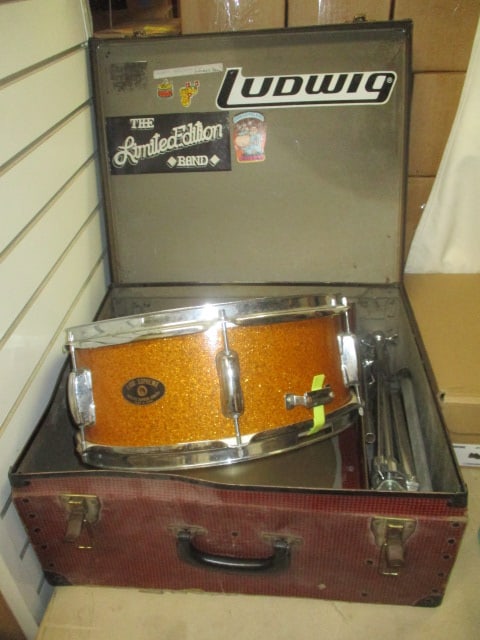 1950's Japan LIDO Supreme Snare Drum, Cymbal and Stand in Carry Case: 6 tension rods, dating per consigner note