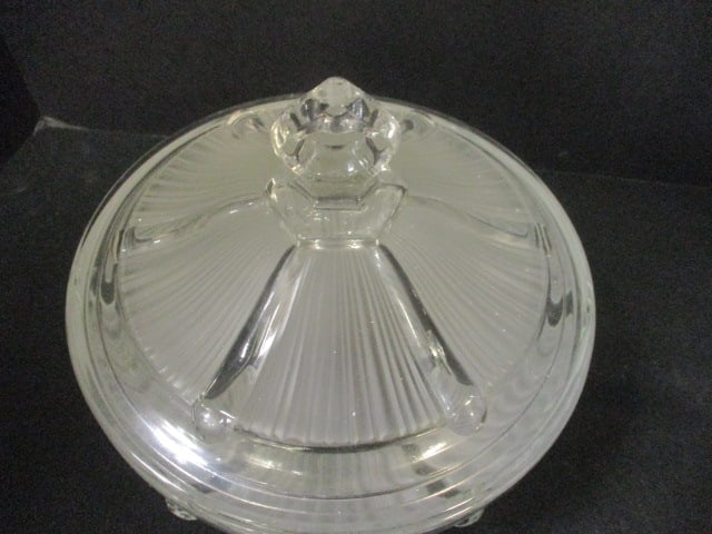 Nice Grouping of Vintage Glass Ware - 8