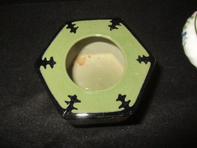 Vintage Porcelain Trinket Boxes and Hair Receiver - 3